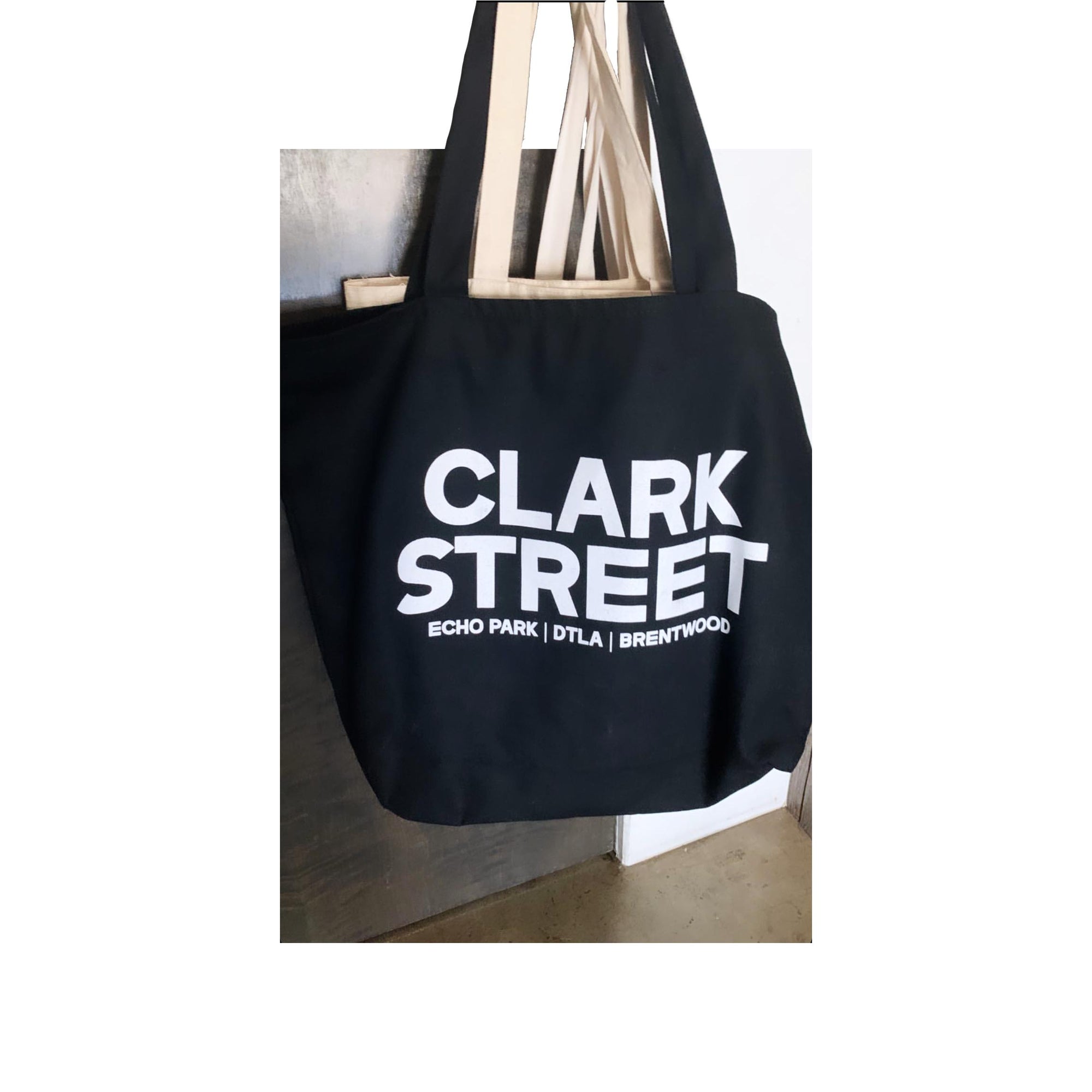 Should Your Restaurant Carry Customized Tote Bags? - Tm-impressions